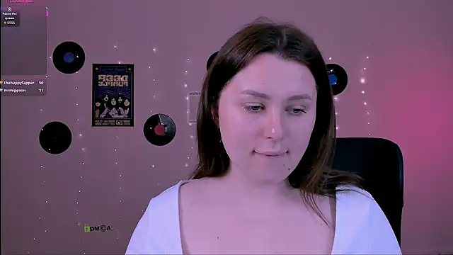Snapshot of luna_noct chatting on May 26, 2026, 9:51 am luna noct online show from May 26, 2026, 9:51 am