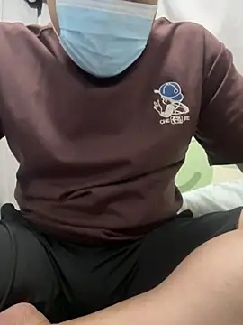 samsam99914 online show from April 30, 2026, 2:24 pm