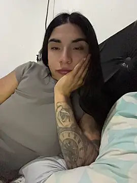 Snapshot of InesD_Arcy chatting on May 24, 2026, 12:21 am InesD Arcy online show from May 24, 2026, 12:21 am