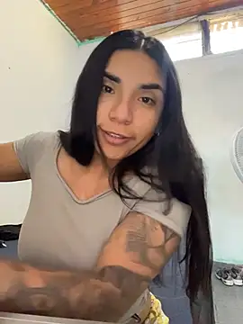 Snapshot of InesD_Arcy chatting on May 30, 2026, 5:18 pm InesD Arcy online show from May 30, 2026, 5:18 pm