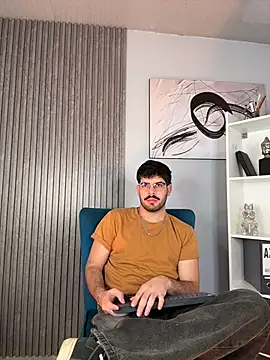 DomBoy  online show from June 16, 2026, 7:58 pm