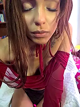 Snapshot of luna_latindoll chatting on May 23, 2026, 7:02 pm luna latindoll online show from May 23, 2026, 7:02 pm
