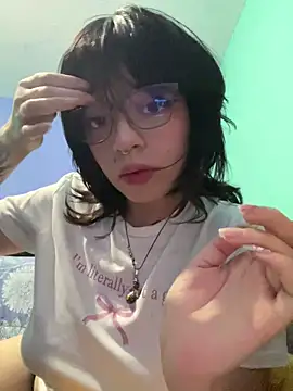 Snapshot of BabySixxxx chatting on May 27, 2026, 2:24 pm BabySixxxx online show from May 27, 2026, 2:24 pm