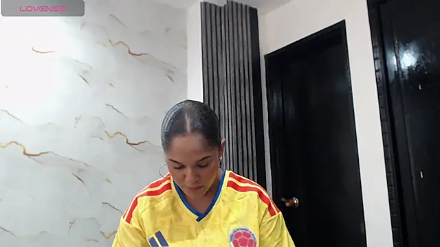 Snapshot of Liaa_cams chatting on June 20, 2026, 10:15 pm Liaa cams online show from June 20, 2026, 10:15 pm