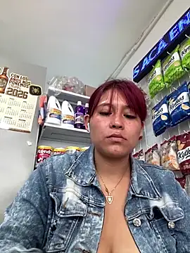 Snapshot of Mely_ec chatting on May 18, 2026, 12:54 pm Mely ec online show from May 18, 2026, 12:54 pm