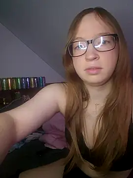 Freaky-Doll online show from June 8, 2026, 8:20 pm