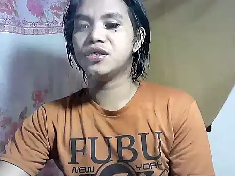 Snapshot of bj_l0ve chatting on June 28, 2026, 12:00 pm bj l0ve online show from June 28, 2026, 12:00 pm