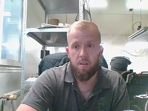 Snapshot of bardiauto chatting on June 15, 2026, 4:34 am bardiauto online show from June 15, 2026, 4:34 am