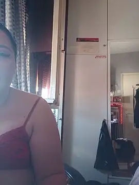 Snapshot of LittleMairy chatting on June 15, 2026, 1:00 pm LittleMairy online show from June 15, 2026, 1:00 pm