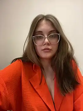 Snapshot of ecpochmak chatting on May 29, 2026, 2:34 pm ecpochmak online show from May 29, 2026, 2:34 pm
