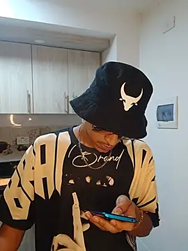 Lil black009 online show from July 9, 2026, 4:13 am