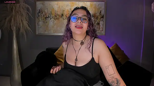 LoiseHarper online show from May 2, 2026, 7:41 pm