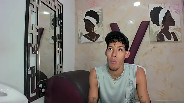Snapshot of RED_BOYS_XXX chatting on May 22, 2026, 1:20 pm RED BOYS XXX online show from May 22, 2026, 1:20 pm
