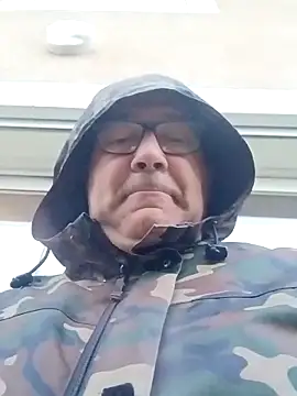 Soloyan online show from March 14, 2025, 5:59 am