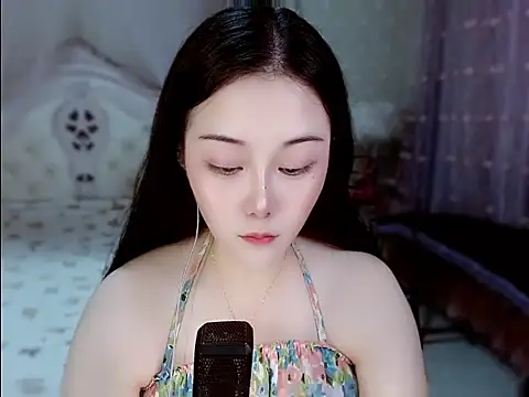 Snapshot of Amy-cnbaby chatting on July 5, 2026, 1:43 am Amy-cnbaby online show from July 5, 2026, 1:43 am