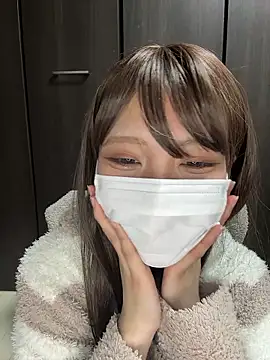 Snapshot of Sakuna_oO chatting on May 5, 2026, 2:53 pm Sakuna oO online show from May 5, 2026, 2:53 pm