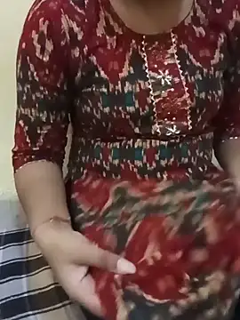 Seema yadav01 online show from June 19, 2026, 4:51 am