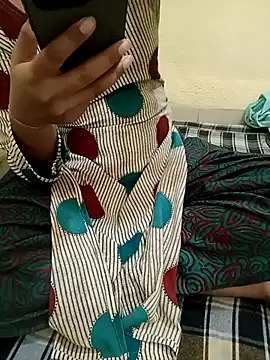 Seema yadav01 online show from July 6, 2026, 1:56 am