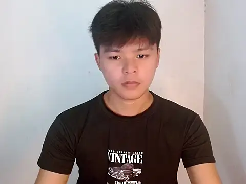 yourhotasiandoms online show from July 27, 2026, 9:16 am