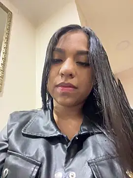 Dulcerouss   online show from August 5, 2026, 10:53 am