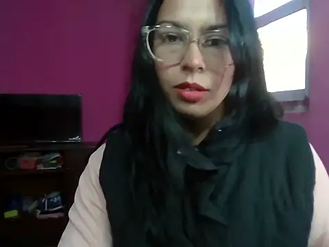 Snapshot of pamelaamorette chatting on May 19, 2026, 8:16 pm pamelaamorette online show from May 19, 2026, 8:16 pm