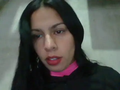 Snapshot of pamelaamorette chatting on May 24, 2026, 5:24 pm pamelaamorette online show from May 24, 2026, 5:24 pm