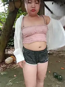 Lily Henry online show from May 22, 2026, 11:25 pm