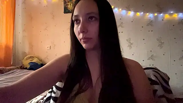 SheeringGape online show from June 15, 2026, 1:17 am