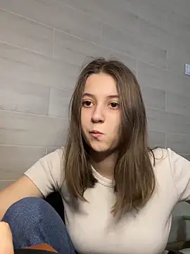 Blossom Emily online show from May 12, 2026, 9:26 am