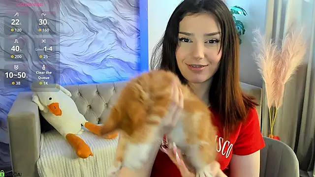 Snapshot of Lonny_Peach chatting on June 16, 2026, 3:06 am Lonny Peach online show from June 16, 2026, 3:06 am