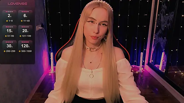 Snapshot of GoddessBambi chatting on June 12, 2026, 10:24 am GoddessBambi online show from June 12, 2026, 10:24 am
