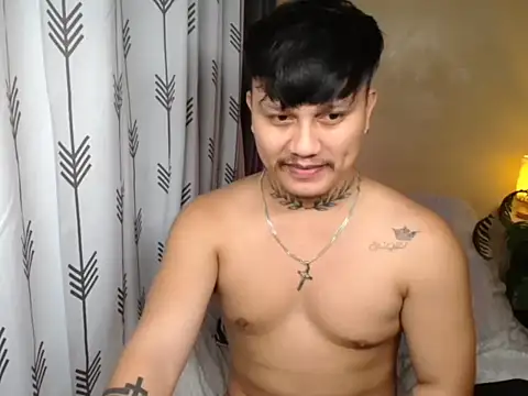 Snapshot of Ashtonfuckingboi chatting on July 24, 2026, 10:28 pm Ashtonfuckingboi online show from July 24, 2026, 10:28 pm