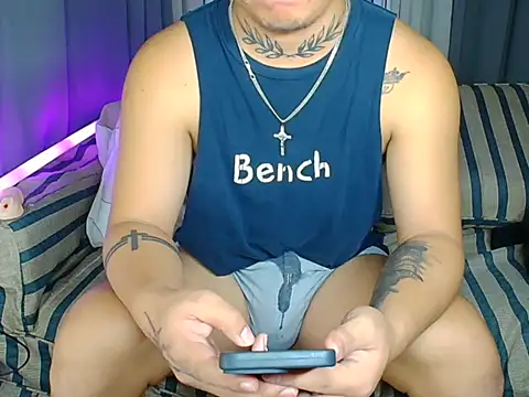 Snapshot of Ashtonfuckingboi chatting on June 23, 2026, 1:58 am Ashtonfuckingboi online show from June 23, 2026, 1:58 am