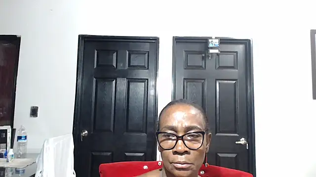 jannyheat online show from March 12, 2025, 11:54 pm