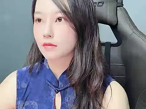 Wenwen8 online show from May 5, 2026, 3:09 am