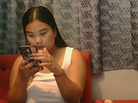 hotchickgirl online show from May 29, 2026, 7:36 am