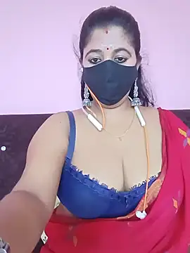 Snapshot of Polly-bhabi chatting on May 30, 2026, 8:58 pm Polly-bhabi online show from May 30, 2026, 8:58 pm