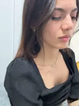 VeroJenkins  online show from May 18, 2026, 3:28 am