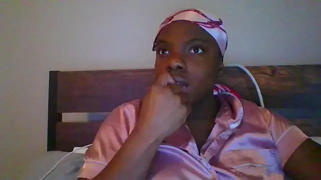 princesselizabeth online show from May 24, 2026, 9:04 pm