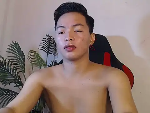 Snapshot of hot_asian02 chatting on July 8, 2026, 12:35 am hot asian02 online show from July 8, 2026, 12:35 am