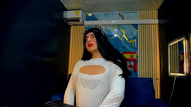 Gaby Gil  online show from June 29, 2026, 1:44 pm