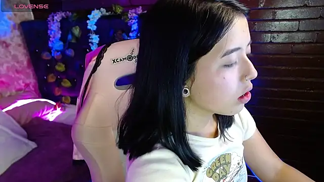 Snapshot of Abril_gap chatting on July 13, 2026, 12:04 pm Abril gap online show from July 13, 2026, 12:04 pm