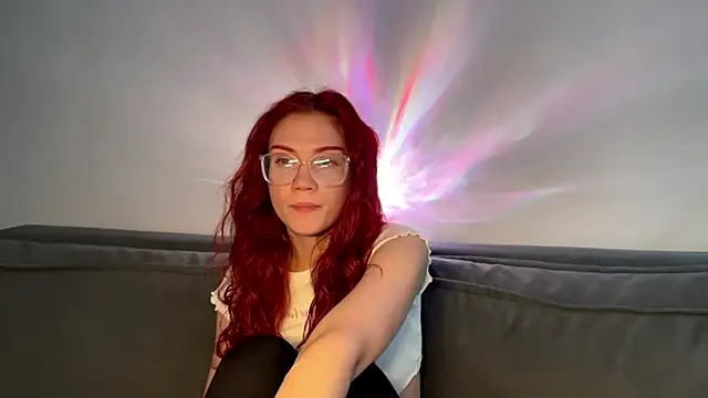 silvia998 online show from May 24, 2026, 4:40 pm