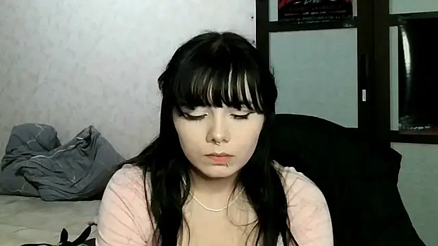 gothicq online show from June 27, 2026, 9:43 pm