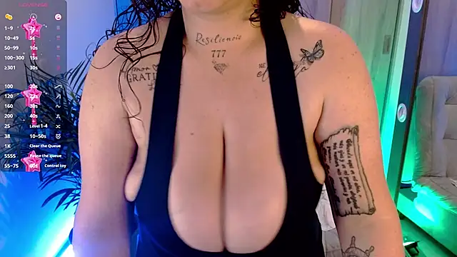 Snapshot of Sensual_Addiction777 chatting on June 5, 2026, 10:26 pm Sensual Addiction777 online show from June 5, 2026, 10:26 pm