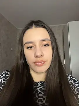 Snapshot of Selena_Mur_ chatting on June 3, 2026, 4:55 pm Selena Mur online show from June 3, 2026, 4:55 pm
