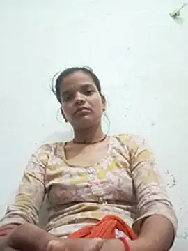 Snapshot of Student_garl_1 chatting on July 20, 2026, 1:46 pm Student garl 1 online show from July 20, 2026, 1:46 pm