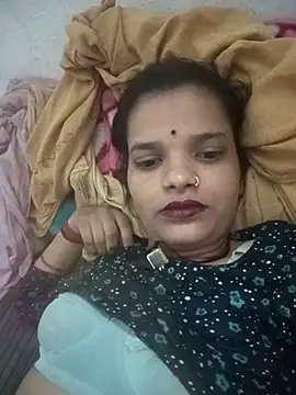 Snapshot of Student_garl_1 chatting on June 19, 2026, 4:46 pm Student garl 1 online show from June 19, 2026, 4:46 pm