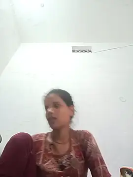 Snapshot of Student_garl_1 chatting on July 7, 2026, 3:53 am Student garl 1 online show from July 7, 2026, 3:53 am