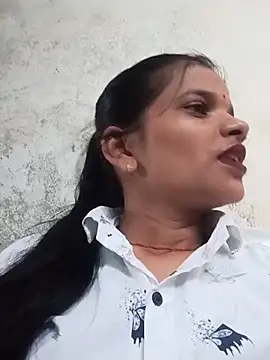 Snapshot of Student_garl_1 chatting on July 5, 2026, 10:11 am Student garl 1 online show from July 5, 2026, 10:11 am